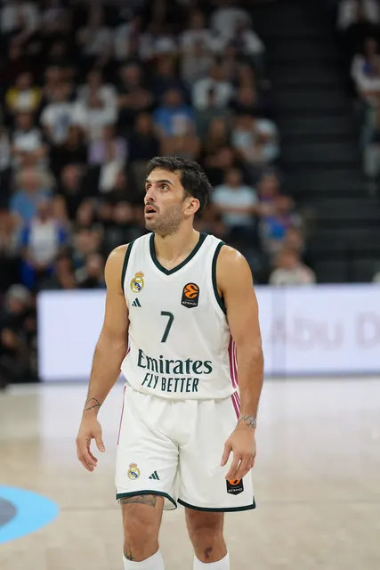 Real Madrid basketball win 113-99 against Maccabi in Belgrade with a EuroLeague three-point record